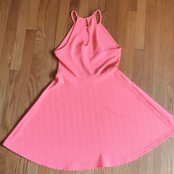 Pink Dress - Picture 2 of 3